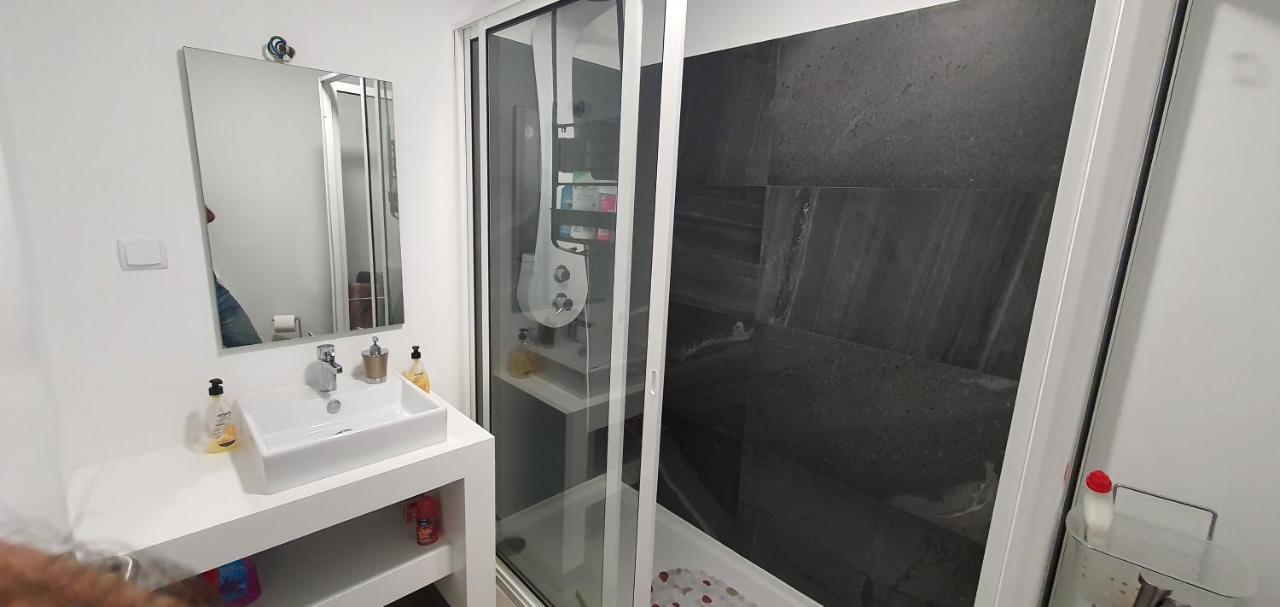 Apartamento T2-5M Aeroporto Cr7 Santa Cruz  Exterior foto